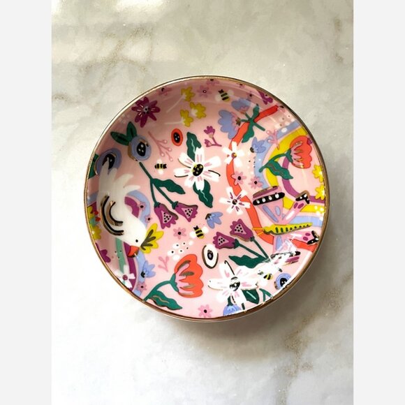 Butterfly Garden Porcelain Trinket Dish – 3.75" Round with Gold Detailing - Picture 1 of 3